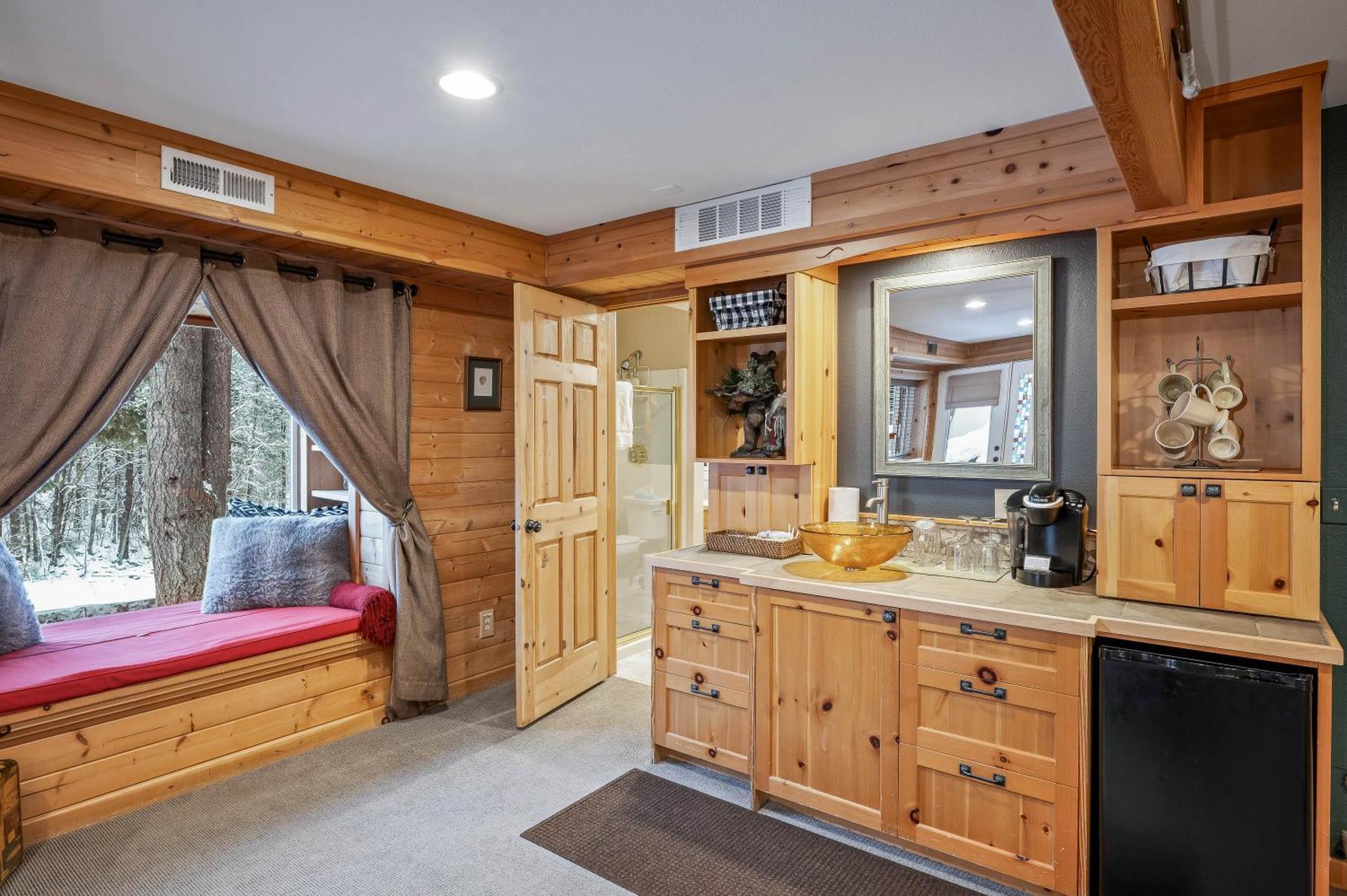 All Seasons River Inn Левънуърт Екстериор снимка